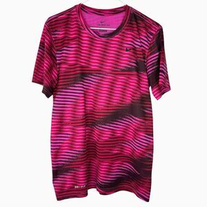 The Nike Tee Dri-Fit T-shirt Unisex Womens Size Small Pink Red Black Lines